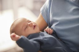 IVI présente la première étude sur fertilité et maternité en France