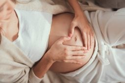 Puis-je tomber enceinte en dehors de l’ovulation ?